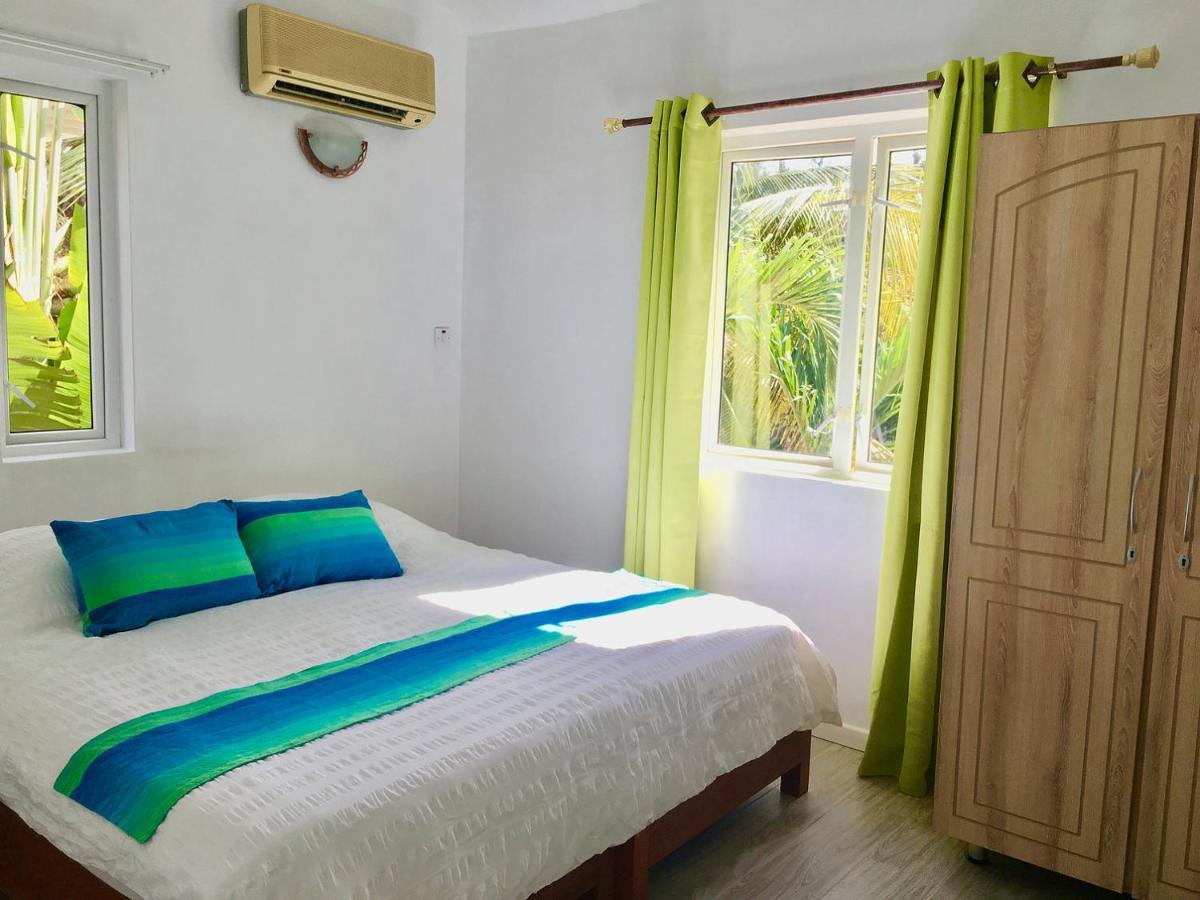 Beachfront Villa in a beautiful&secured complex Flic-en-Flacq Exterior foto